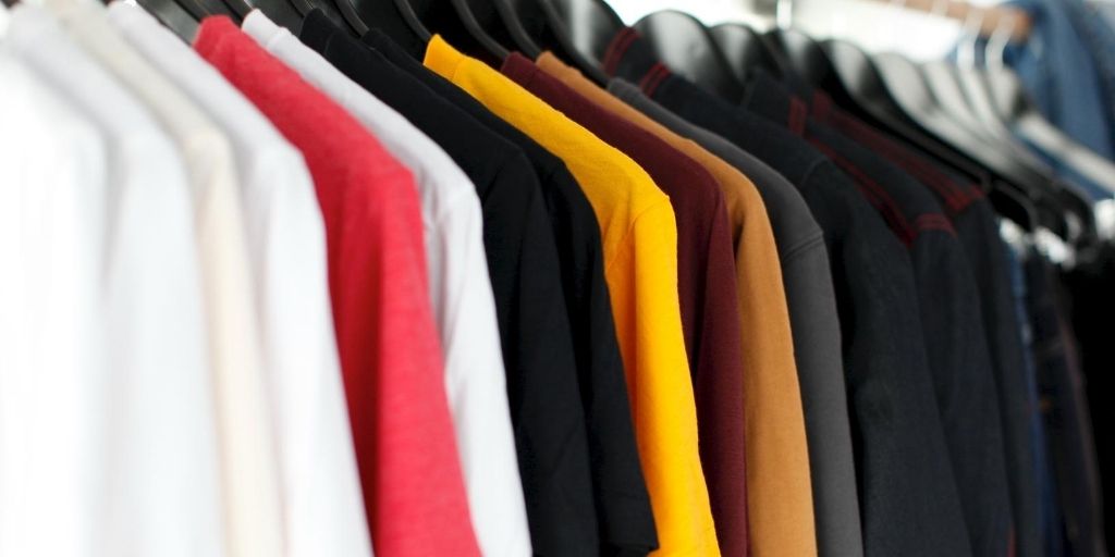 Online T-shirt Selling