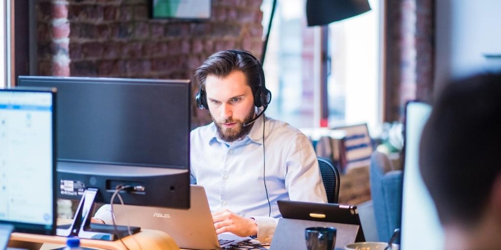 customer-service-top-dropshipping-strategies